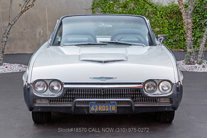 1963 Ford Thunderbird