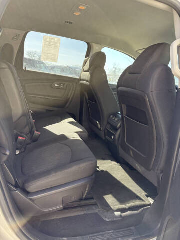 2010 Chevrolet Traverse LT