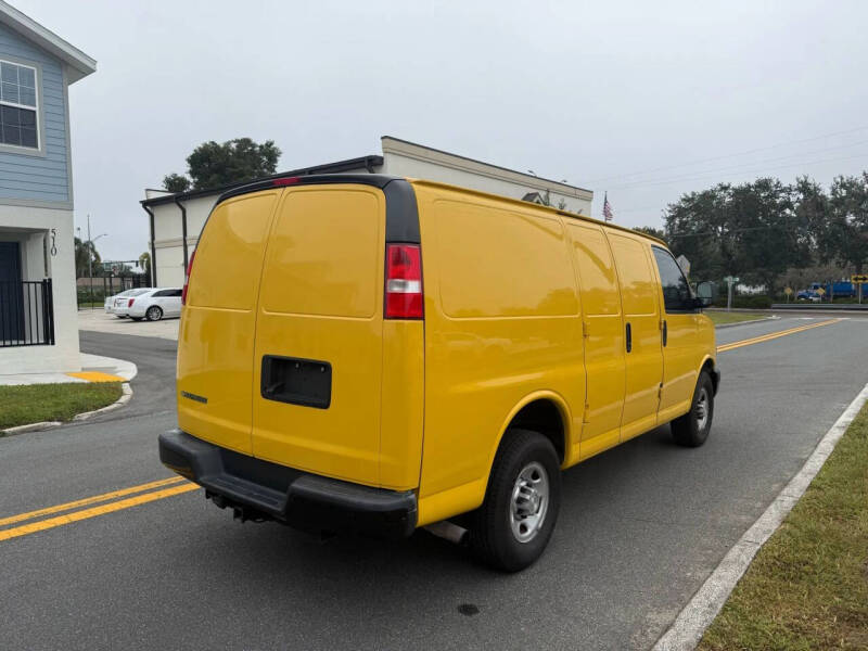 2021 Chevrolet Express 2500