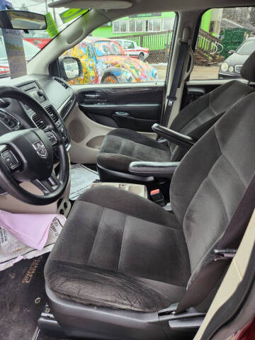 2016 Dodge Grand Caravan SE