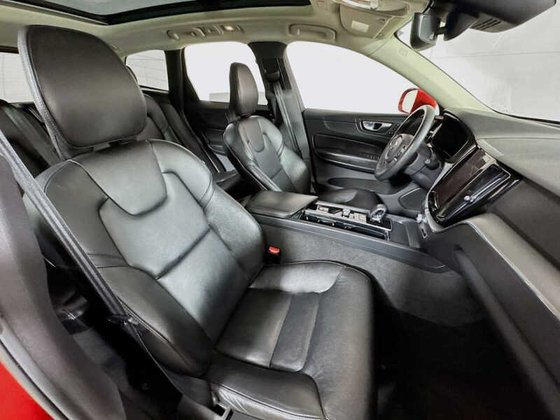 2023 Volvo XC60 B5 Core