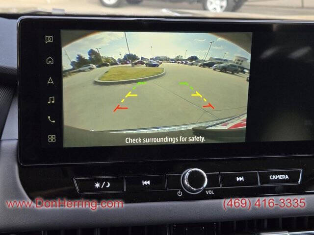 2025 Mitsubishi Outlander ES