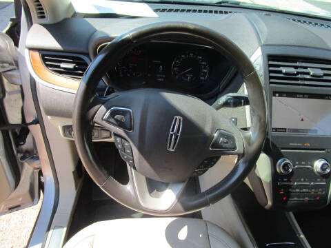 2017 Lincoln MKC Select