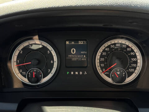 2017 RAM 1500 SLT