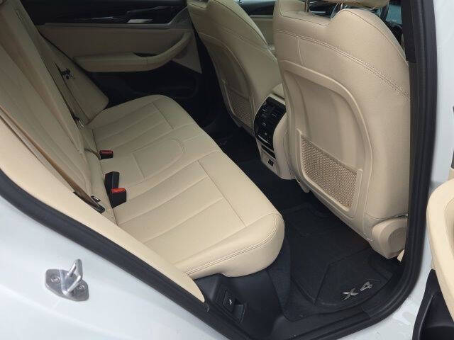 2020 BMW X4 xDrive30i