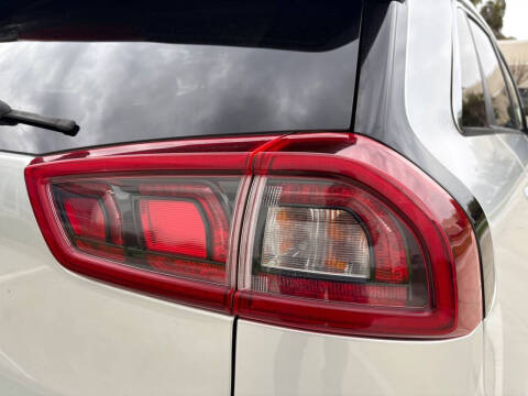 2017 Kia Niro Touring