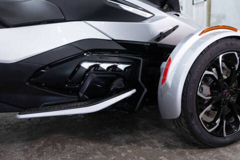 2023 Can-Am Spyder RT Limited