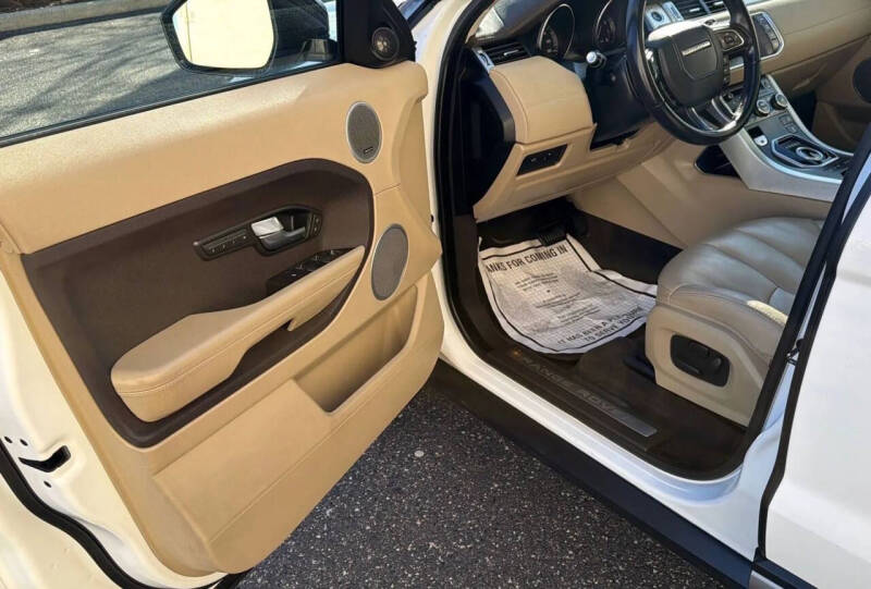 2014 Land Rover Range Rover Evoque Pure Premium