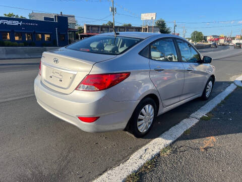 2016 Hyundai Accent SE