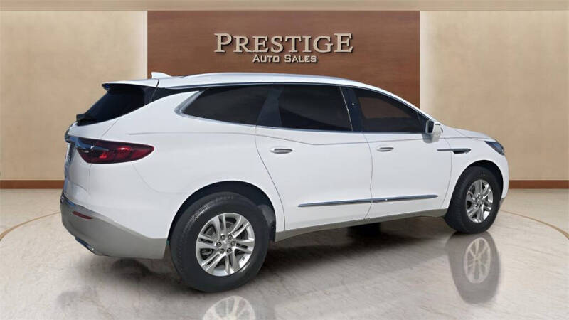 2020 Buick Enclave Essence