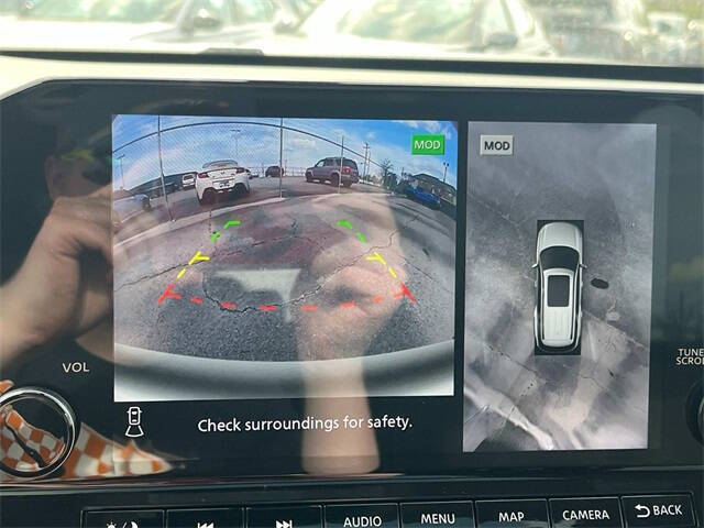 2025 Nissan Pathfinder Platinum