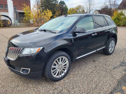 2014 Lincoln MKX for sale at Cody's Classic & Collectibles, LLC in Stanley WI