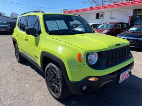 2018 Jeep Renegade for sale at Dealers Choice Inc in Farmersville CA