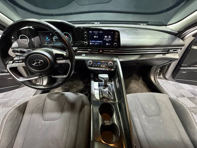 2022 Hyundai Elantra