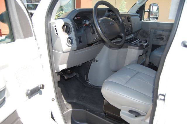 2014 Ford E-Series E-150