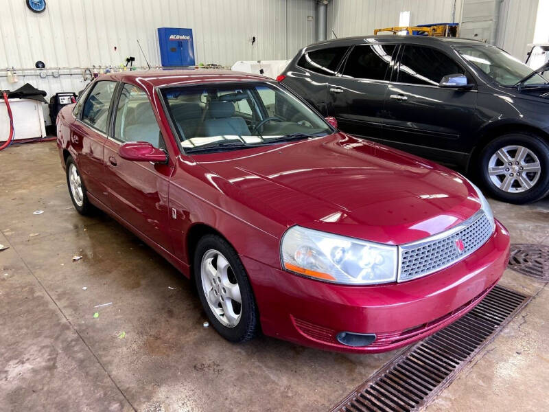 2004 Saturn L300 2