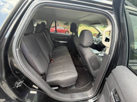 2013 Ford Edge SE