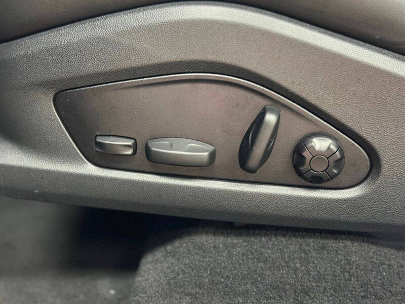 2024 Porsche Macan 4 Electric