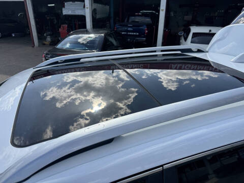 2019 Jeep Cherokee Overland