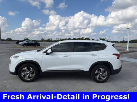 2023 Hyundai Santa Fe SE