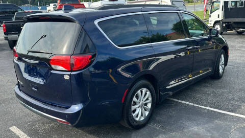 2017 Chrysler Pacifica