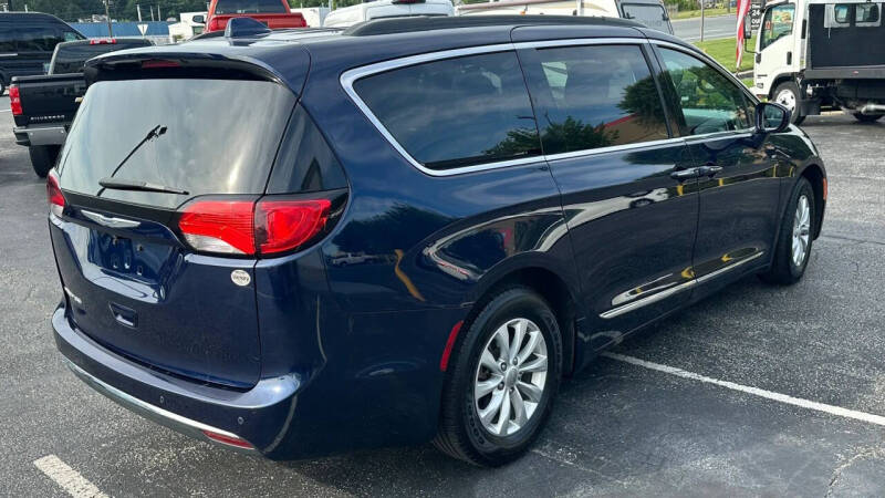 2017 Chrysler Pacifica