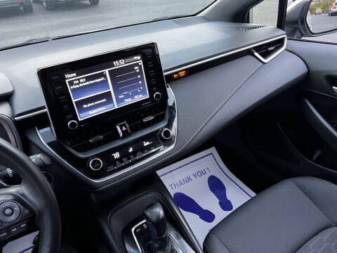 2022 Toyota Corolla Hatchback SE