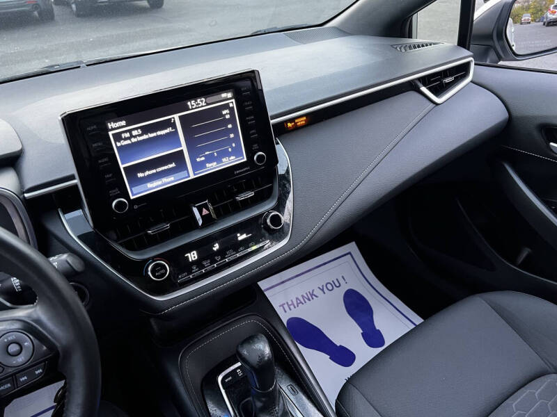 2022 Toyota Corolla Hatchback SE