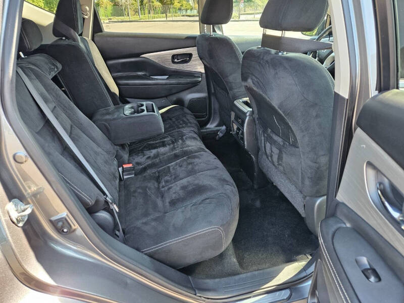 2017 Nissan Murano S