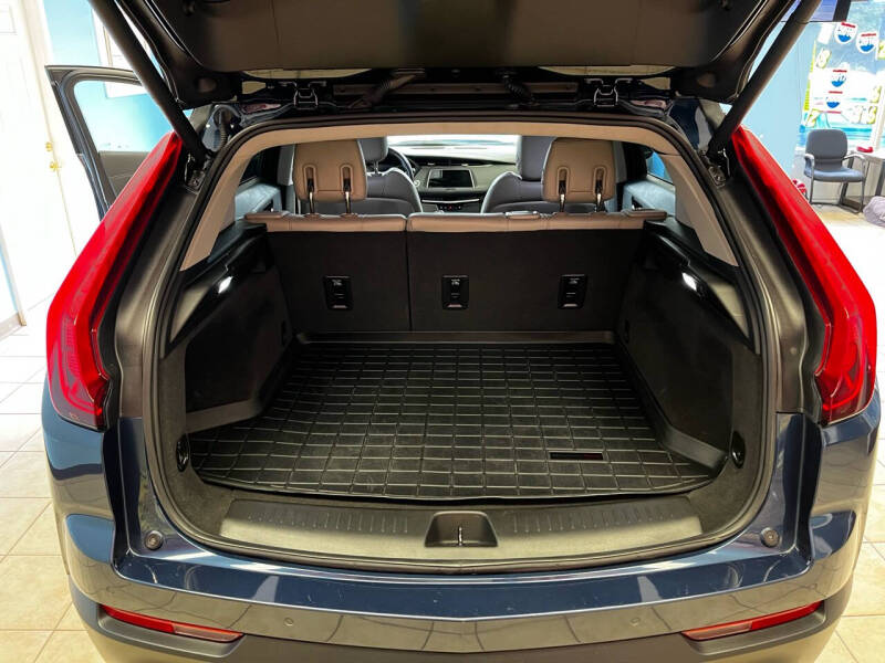 2021 Cadillac XT4 Luxury