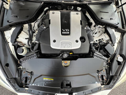 2014 Infiniti Q50 Premium