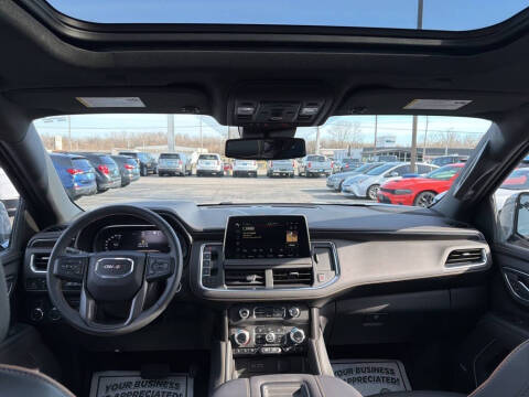 2023 GMC Yukon XL AT4