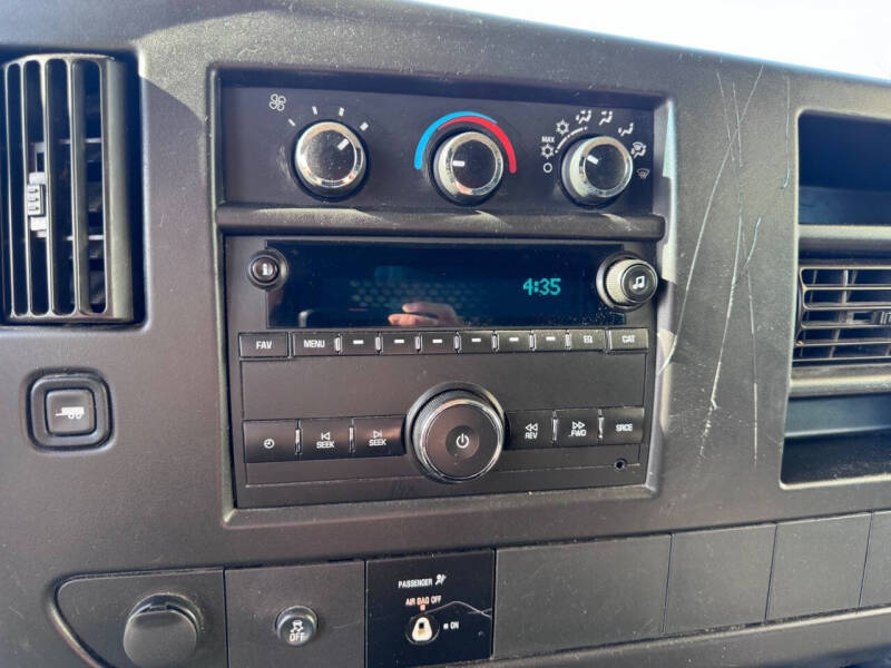 2019 Chevrolet Express 2500