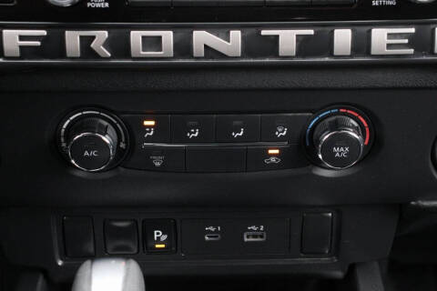 2025 Nissan Frontier SV