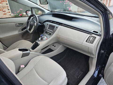 2013 Toyota Prius Two