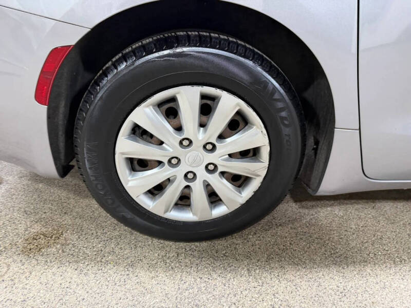 2021 Chrysler Voyager L