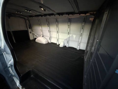 2019 Chevrolet Express 2500