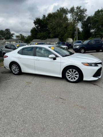 2019 Toyota Camry LE