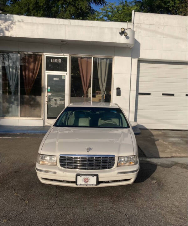 1999 Cadillac DeVille for sale at International World Motors LLC in Richmond VA