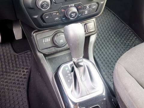 2022 Jeep Renegade Altitude