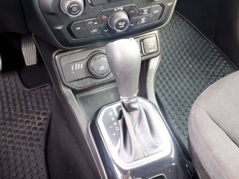 2022 Jeep Renegade Altitude