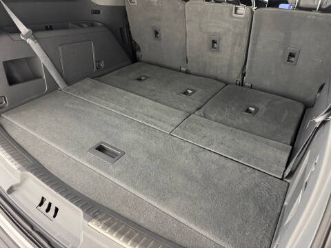 2019 Lincoln Navigator Select