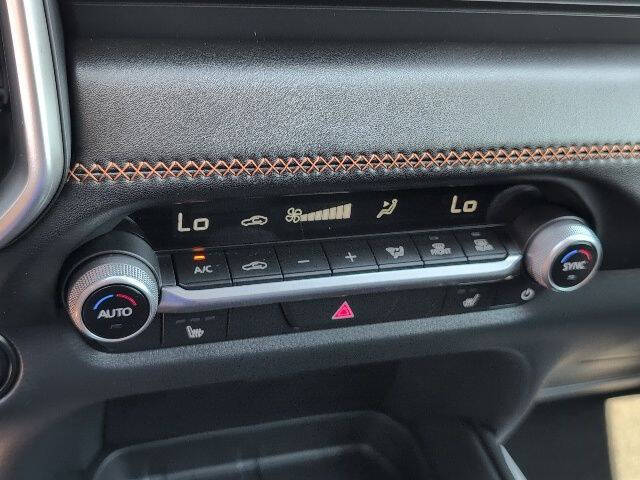 2025 Mazda CX-50 Hybrid Premium