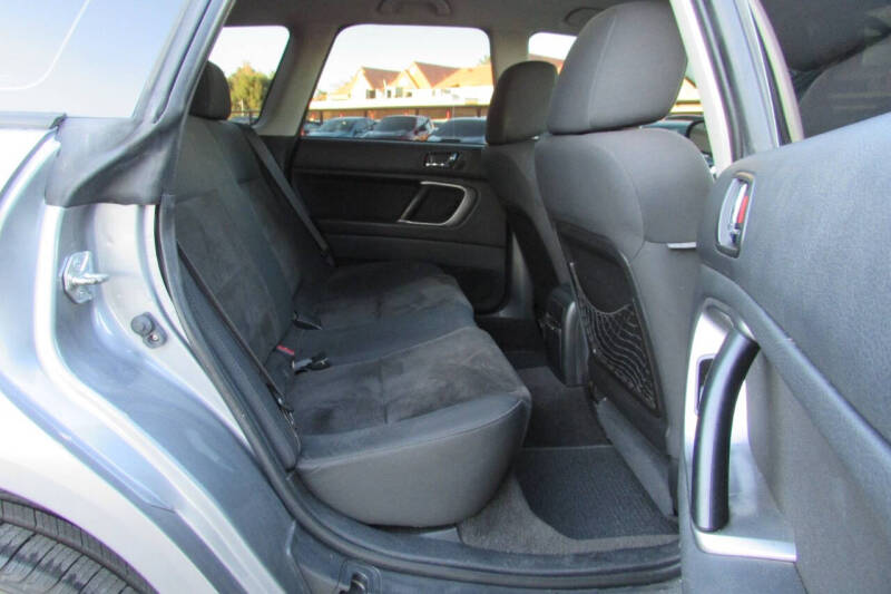 2008 Subaru Outback 2.5i