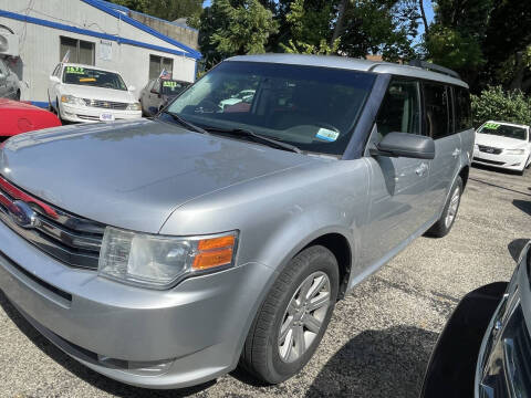 2010 Ford Flex SE