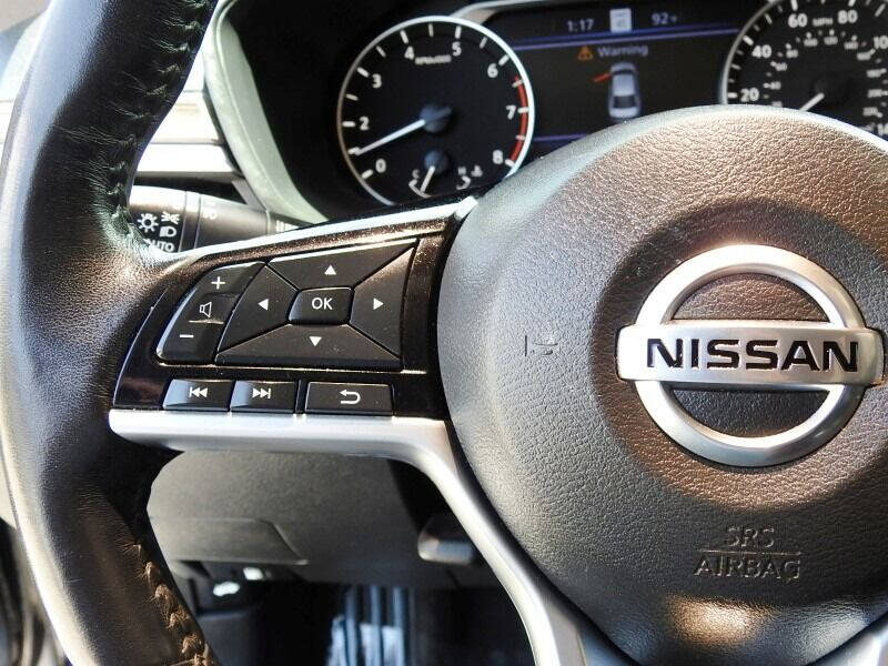 2019 NISSAN Altima Sedan - $17,900