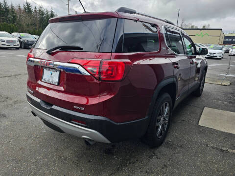 2017 GMC Acadia SLT-1