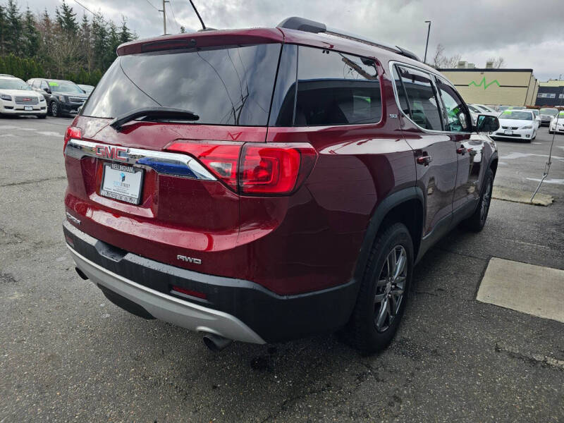 2017 GMC Acadia SLT-1