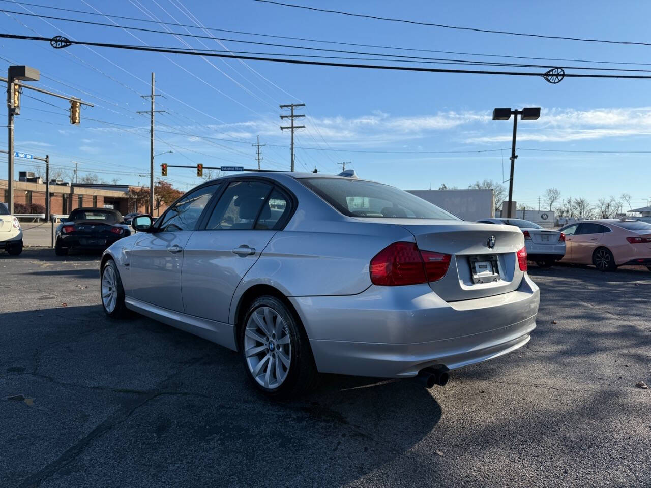 2011 BMW 3 Series for sale at AVS AUTO GROUP LLC in CLEVELAND, OH