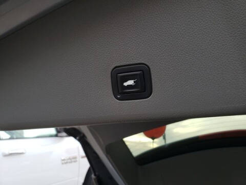 2011 Cadillac SRX Performance Collection